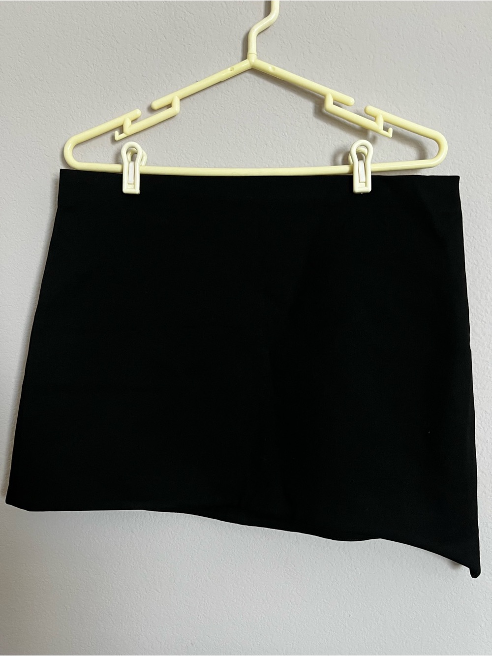 Zara Black Asymmetrical Mini Skirt